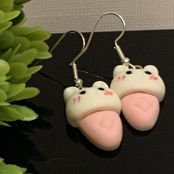 Bunny Earring, Easter Earring, Rabbit Earring, Gift Idea, Ice Cream Cone Earring - Picture 5 of 5